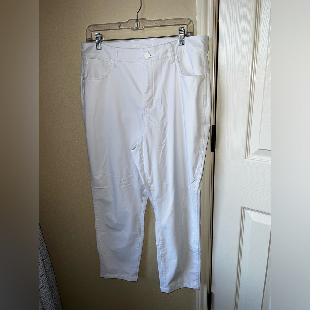 Tommy Bahama Jeans